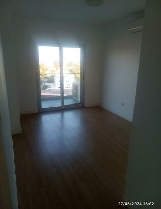 Arrendamento excelente apartamento no Golf residence T2