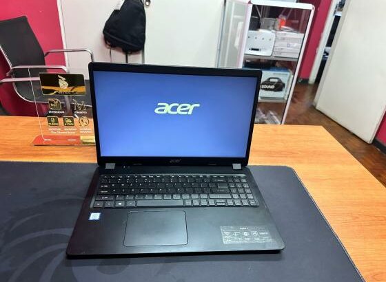 Laptop Acer Aspire 3 15.6” i3 7th 4GB RAM 1TB HDD