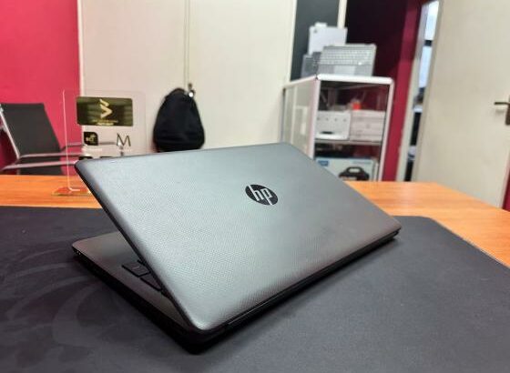 Laptop HP 255 G7 15.6” AMD 3020E Dual Core 4GB RAM 1TB HDD