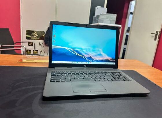 Laptop HP 255 G7 15.6” AMD 3020E Dual Core 4GB RAM 1TB HDD