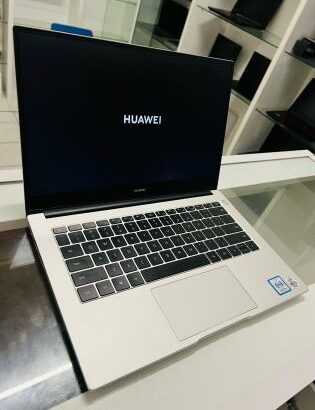 Laptop Huawei MateBook 14” i5 10th 8GB RAM 512GB SSD