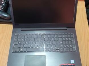 Laptop Lenovo i5 8th 4GB RAM 256GB SSD