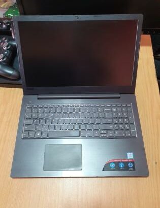 Laptop Lenovo i5 8th 4GB RAM 256GB SSD