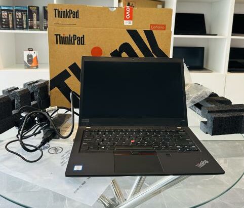 Laptop Novo na Caixa Nunca Usado Core I5 8 th Gen 1.60 GHZ  16 GB DDR4 SDRAM, 512 GB SSD  14 Polegadas  FHD  Intel UHD Graphics  Bateria Excelente +