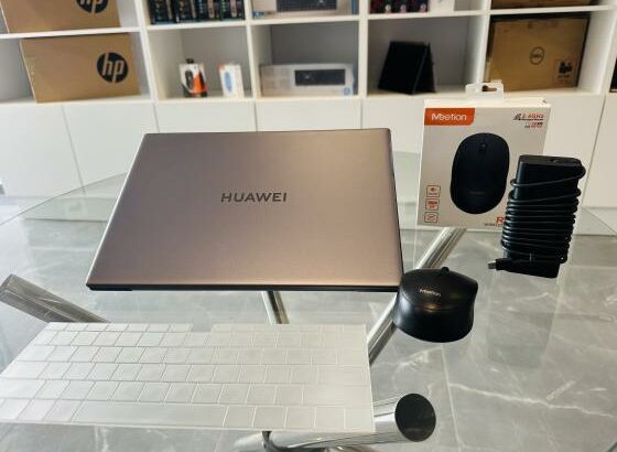 Sinta o poder em Suas Mãos  LAP TOP Huawei Matebook X Pro 2022 TOUCHSCREEN Lap Top Super Limpo  Intel Core i7-1165G7 2.80GHZ (8Cpus) 11ª Geração ( Rev