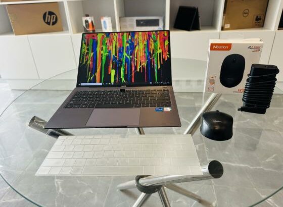 Sinta o poder em Suas Mãos  LAP TOP Huawei Matebook X Pro 2022 TOUCHSCREEN Lap Top Super Limpo  Intel Core i7-1165G7 2.80GHZ (8Cpus) 11ª Geração ( Rev