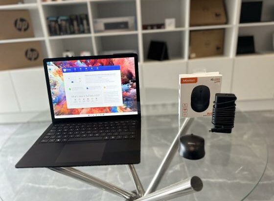 Sinta o Poder em Suas Mãos  LAP TOP SURFACE 4 TOUCHSCREEN  Aproveite Lap Top Super Limpo  Intel Core i5-1145G7 2.60GHZ (8Cpus) 11ª Geração  Memory: 16