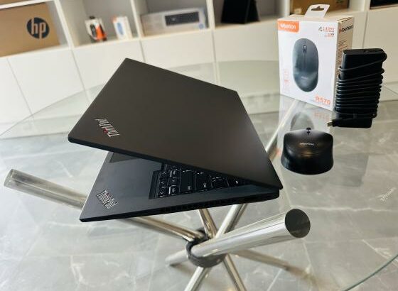 Sinta o poder em Suas Mãos  Lenovo  ThinkPad  T14 Gen 3 Magnesium,Ultrabook Machine 12 TH Gen Limpinho  Intel Core i7-1255U,1.70 GHZ (12 CPUS)16 GB  D