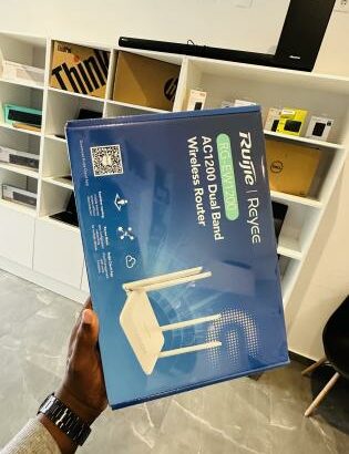 (08 Ints Disponíveis)Wireless Routers  de Dupla Banda a venda Preço UNITÁRIO  :2.850.00MT