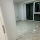 vende-se apartamento t2 na marginal próximo hotel Glória