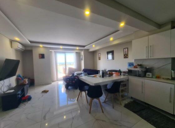 vende-se apartamento tp1 na marginal , condomínio deco assus