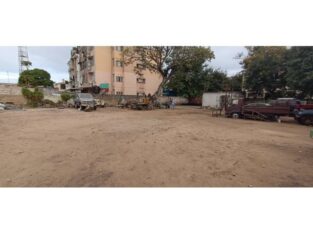 Vende-se espaço 40×40 no Bairro do Jardim – Cidade de Maputo