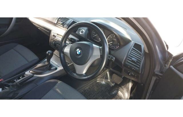 BMW 116i 2005 super conservado