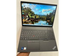 Lenovo thinkpad T16 Core i7 vpro 12th generation