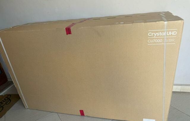 TV Samsung 75” Smart 4K CU7000 ( 2023 ) selada