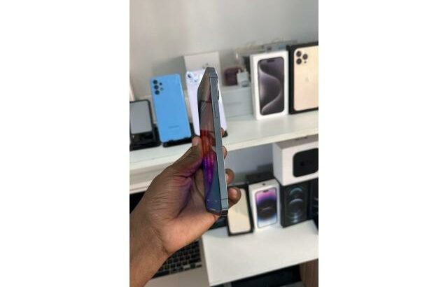 IPhone 13 Pro Max 256GB Blue | Saúde de Vida da Bateria : 82%