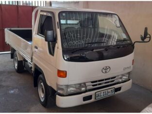 Toyota Dyna – Recem Importada Japao