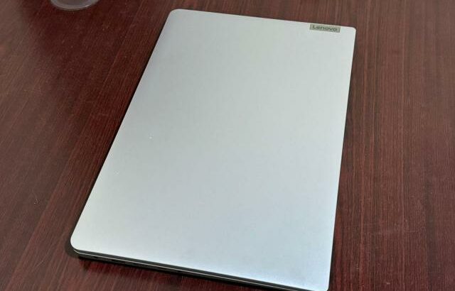 Laptop Lenovo ideapad, i5-12th Gen