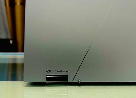 Asus Zenbook 14 Flip OLED 4K Touch 2in1 X360 i7 13th 16GB RAM 1TB SSD