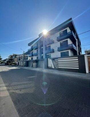 vende-se apartamentos na costa de sol triunfo nas proximidades da vila sol