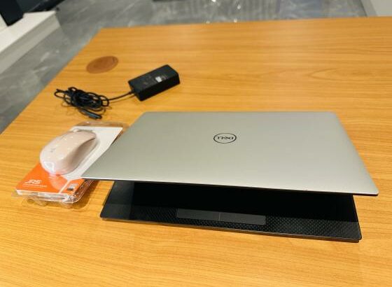 Exclusivo ,Dell XPS 13 9370 Limpinho Entregas Gratuitas , Bonus Mouse Wi-Fi  Ficha Tecnica: Intel Core i7-8550U 1.80 GHZ (8CPUS ) 8 GB DDR4 SDRAM , 25