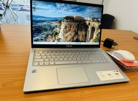 Exclusivo Lap Top  Da 10th Gen Limpinho Asus VivoBook X515JA  Entregas Gratuitas , Bonus Mouse Wi-Fi   Ficha Tecnica: Intel Core i5-1035G1 1.00 GHZ  u