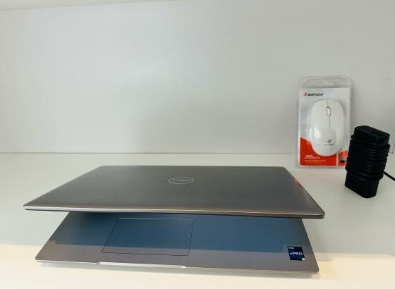 Exclusivo Lap Top Da 13th Gen Limpinho  Dell Latitude 5540 Ultrabook Machine  Entregas Gratuitas , Bonus Mouse Wi-Fi   Ficha Tecnica: Intel Core i5-13