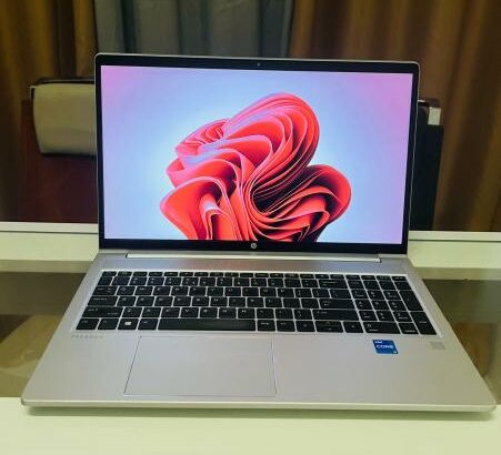 HP ProBook 650 G8 NoteBook PC Intel Core i5-1135G7 8GB RAM 256GB SSD