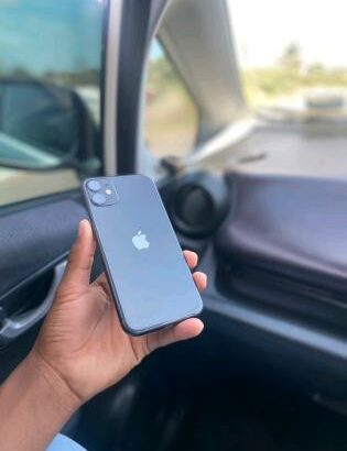 iPhone 11 64Gb 87% 🇿🇦