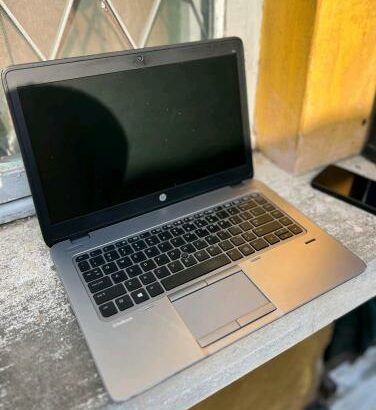 HP EliteBook core i5