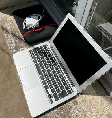 Macbook air 256GB