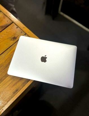 Macbook Pro M1 2020 M1