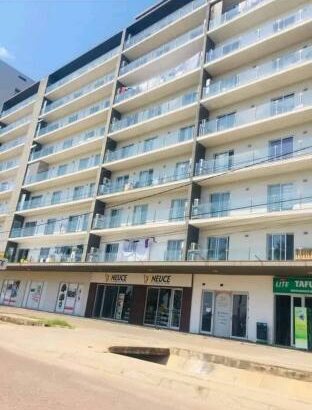 vende-se apartamento tp3 no condomínio open Costa de sol 🌞 dona Alice