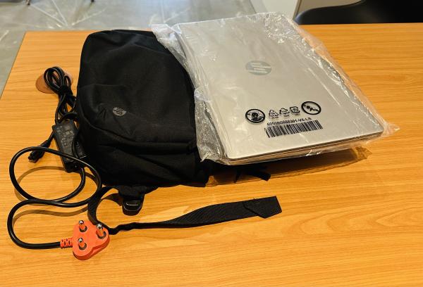 Lap Top Selado + Pasta + Carregador  NB : So não tem caixa + 01 Ano de Garantia  HP Laptop empresarial ProBook 470 G10 de 17,3 polegadas, WVA FHD (Int