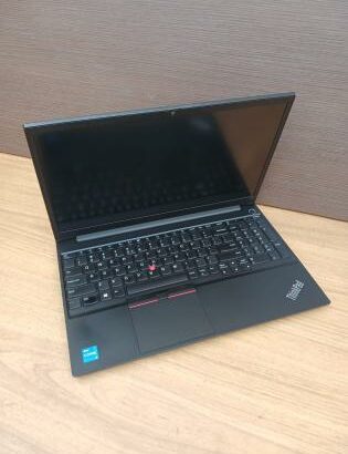 Lenovo Thinkpad E15 Intel Core i5 1135G7 2.4GHz up to 4.2GHz 8GB 3200Mhz, 256 GB SSD, Display 15.6″ FHD, Intel Iris Xe Graphics, webcam, Windows 10 Pr