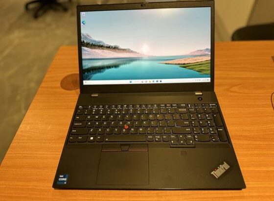 Lenovo ThinkPad T15P Workstation  da 12 TH Gen, Nvidia Gforce RTX 3050 Intel Core i7-1270H Décima Segunda Geração (20 CPUS) 2.30 GHZ, 16 GB DDR5 SDRAM