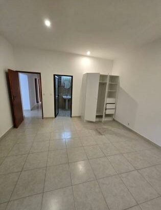 Vende-se Moradia Tipo 3 na Matola Liberdade