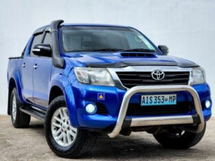 TOYOTA D4D LEGEND 45 – 3.0 DIESEL 4×4 2012