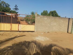 Trespasse desta bela propriedade, com uma área de 450m² no bairro das mahotas atrás das bombas da Puma