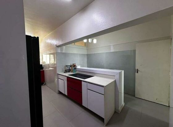 Vende-se está Flat, tipo3 No Bairro da Av. Julius Nyerere