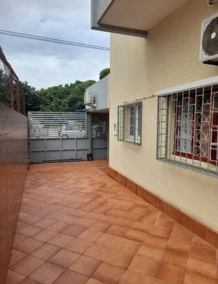 Vende-se n 1andar Germinada  espaçosa n Salvador Allende