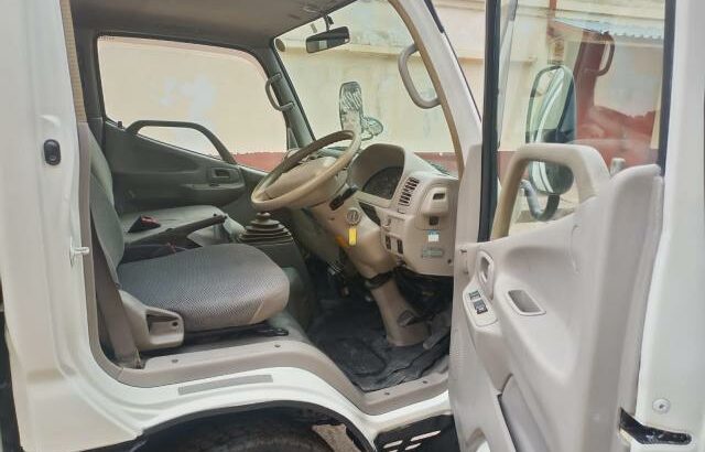 Hino Dutro 2 Toneladas – Recem Importada