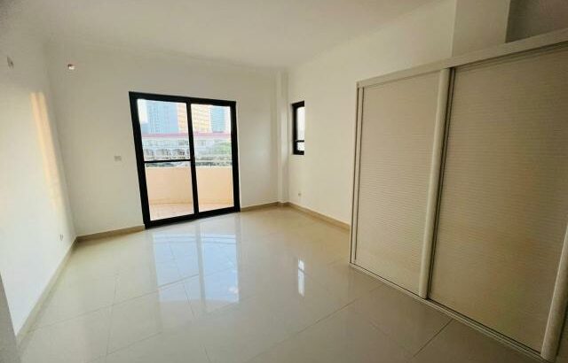 Excelente Apartamento T3 No Condominio Karibu