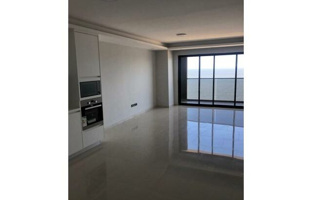 Vende-se Luxuoso Apartamento T1 com vista ao mar no Park Moza