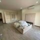 Arrenda-se Luxuosa Moradia T4 duplex no bairro do zimpeto