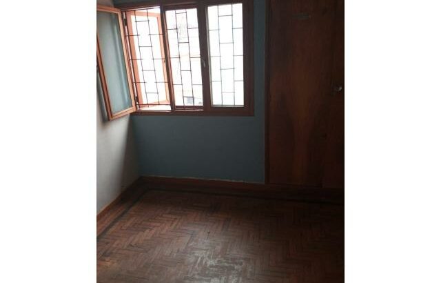 Arrenda-se Apartamento T3 no Alto-maé Belita