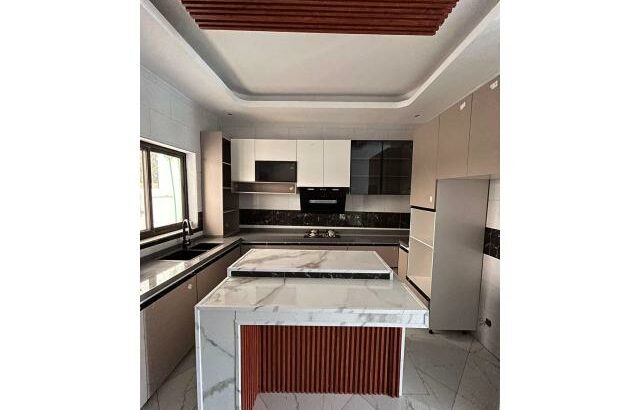 VENDE-SE NA 2° ROTUNDA || Moradia T3 uite Luxuosa