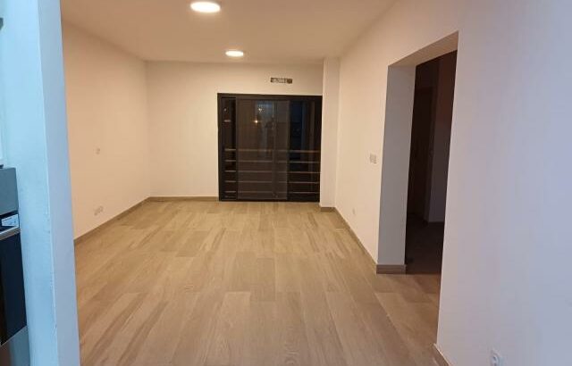 Arrenda-se Luxuoso Apartamento T3 no condomínio casa jovem