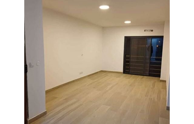 Arrenda-se apartamento T3 Bairro da Costa do Sol Condominio Casa Jovem