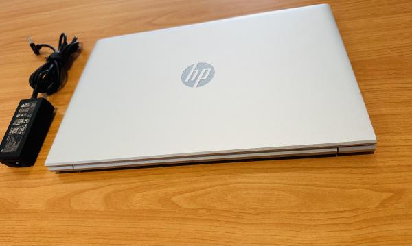 HP ProBook 450 G8 Notebook PC Intel Core i5-1135G7 11ª Geração, 8 GB DDR4 SDRAM, 256 GB SSD Ultra fast NVME,Intel iris XE Graphics, 15.6 POLEGADAS Tec